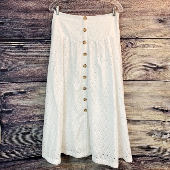 Maeve Vanderbilt White Eyelet Maxi Skirt - Picture 2 of 5